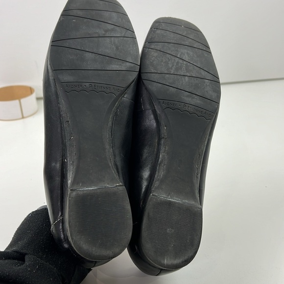 Etienne Aigner Women's Black Leather Loafer Shoe with Bow - Picture 7 of 8